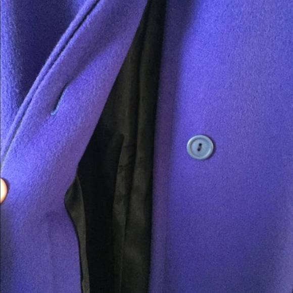! Vintage 1992 Wool Dress Coat in Periwinkle Wool with Black Velvet Trim 14 Tall - Picture 8 of 10